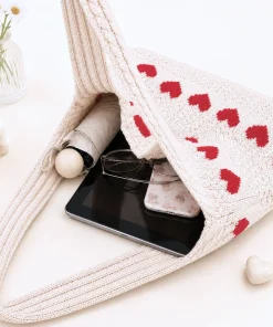 Handmade Knit Heart Pattern Tote Bag - Image 3